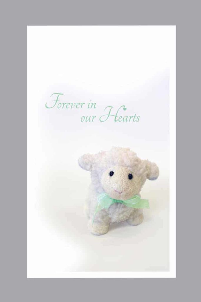 Forever In Our Hearts Prayer Card – Vischer Funeral Supplies